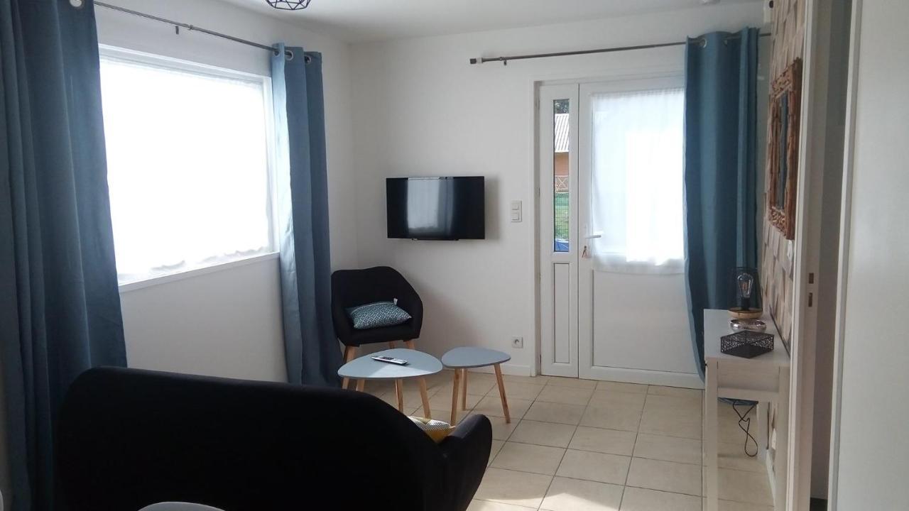 Chalet Les Dauphins Saint-Georges-de-la-Riviere ภายนอก รูปภาพ