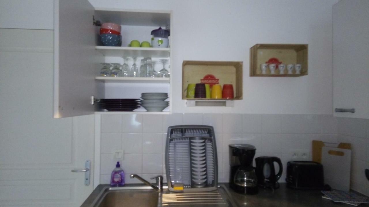 Chalet Les Dauphins Saint-Georges-de-la-Riviere ภายนอก รูปภาพ